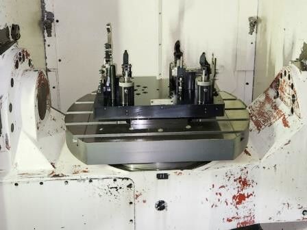 2016 Mazak Variaxis i700/5X - Image 2